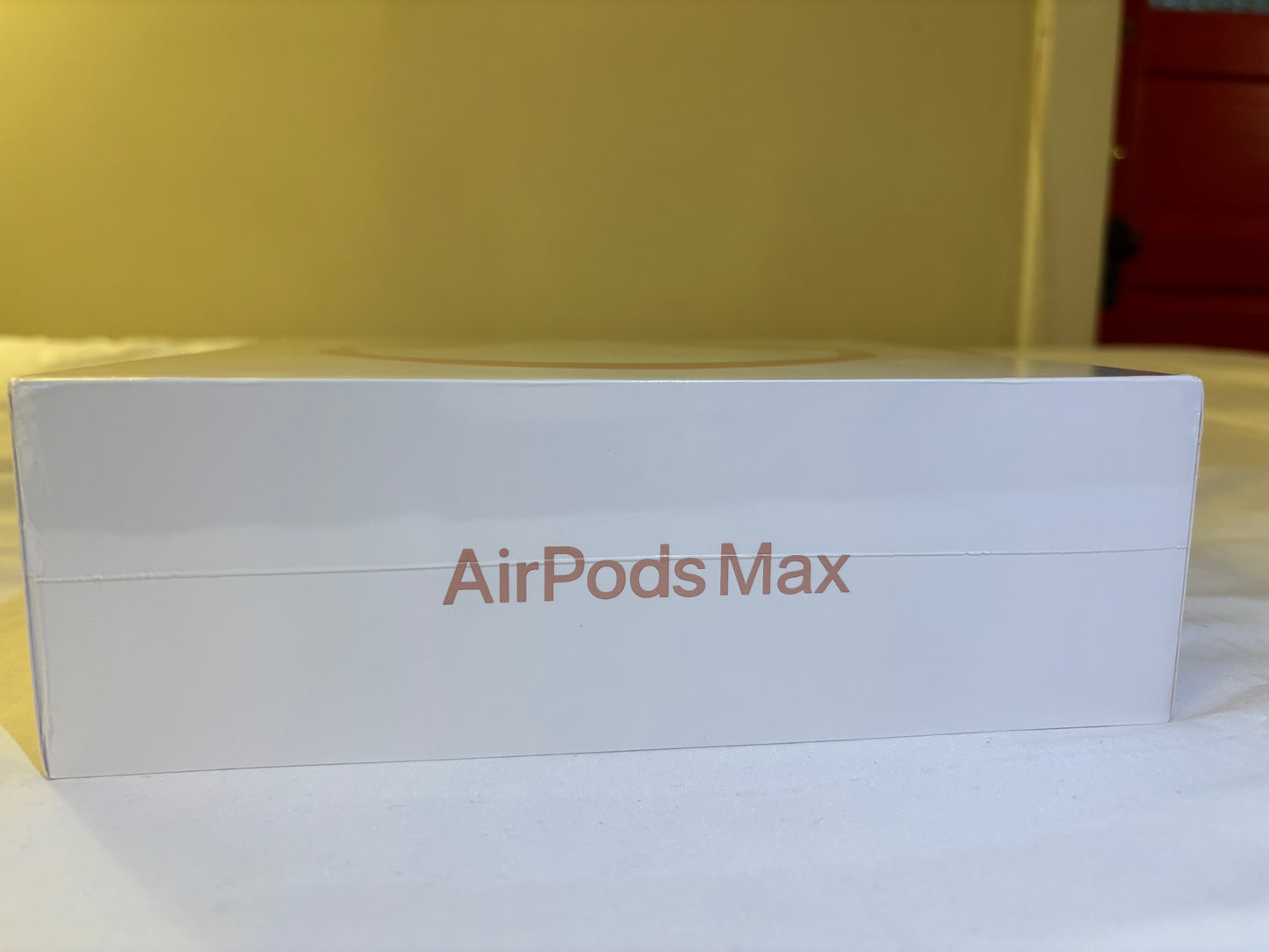 AirPod max with Smart Case (red)